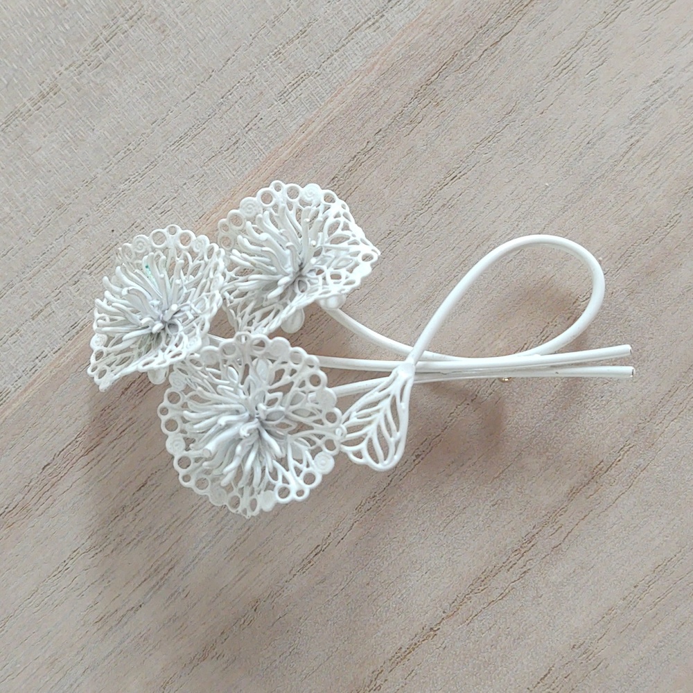 Vintage Monet Brooch